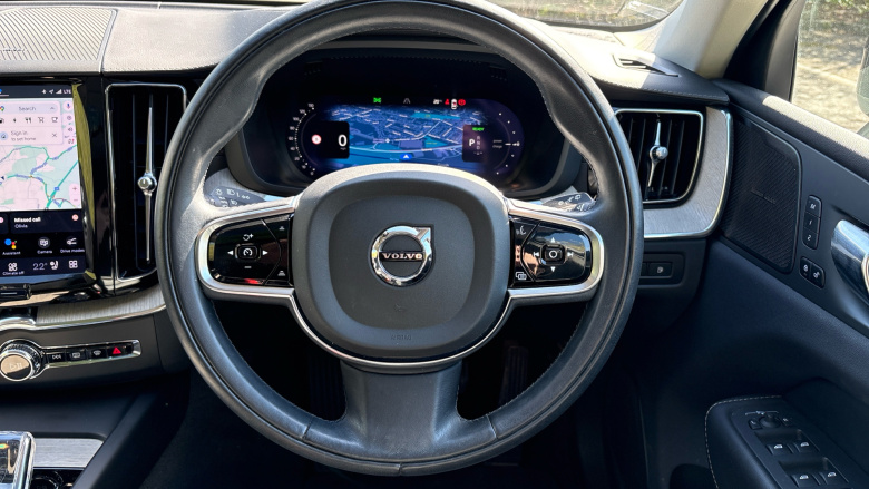 Volvo Xc60 2.0 T8 455 RC PHEV Inscription Pro 5dr AWD Auto Estate